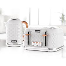 Curve Jug Kettle And Toaster Set White And Rose Gold Breville Kettle And Toaster Set Kettle And Toaster Rose Gold Kitchen