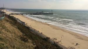 Holiday home bournemouth beach boutique is situated on 32 purbeck road in bournemouth city centre infrastructure and services of bournemouth beach boutique. Bournemouth Is Voted Uk S Best Beach But Why Bbc News