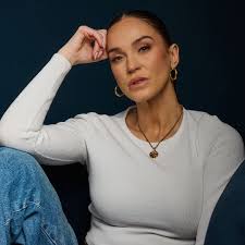 Survivors Respond To Vicky Pattison Releasing Her Own Deepfake Sex Tape |  Glamour UK