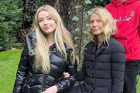 Actress who gained fame for her roles in emma and a perfect murder. Gwyneth Paltrow S Daughter Apple Has Never Her Movies