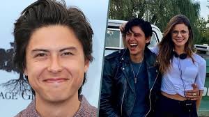 Riverdale's Jordan Connor Announces Engagement To Longtime Girlfriend,  Jinjara Mitchell