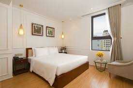 Không gian phòng hiện đại tại Menora Grand Da Nang mang đến lựa chọn lưu trú phù hợp cho cặp đôi, gia đình và nhóm bạn.
