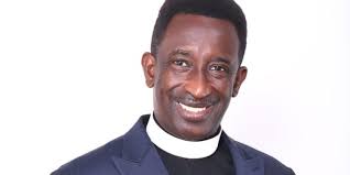 Apostle-Samuel-Amponsah-Frimpong1-750x375