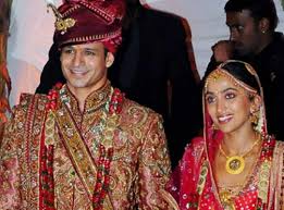 Vivek Oberoi Family Wife Son Daughter Father Mother Marriage Photos Biography Profile He had recently held a press conference where he talked about his ill health and described. vivek oberoi family wife son daughter