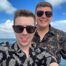 Can anyone recommend a sailing podcast please?