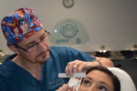 Which clinics provide the service? Eyebrow Transplants Gold Coast Brisbane Medici Capelli