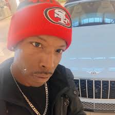 BSlime new video for “Whippin It” feat. Young Thug OUT NOW 🐍