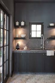 liesbet goetschalckx kleurrijke keukens badkamer verbouwen kleurrijke badkamer