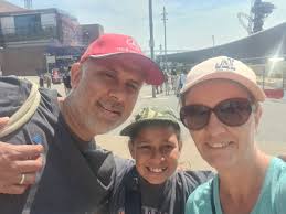 Joanne Lloyd-Aziz (@jolloaziz)