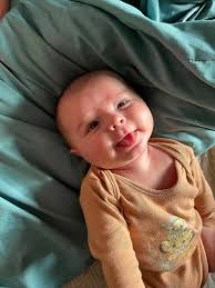 Ewen : Signification, origine, personnalité et popularité du prénom bébé