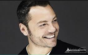 Read frasi tiziano ferro from the story frasi by ariannnadelleg with 2,521 reads. Le Piu Belle Frasi Di Tiziano Ferro Aforisticamente