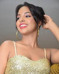 Ser reina es más que llevar una corona; es ser un faro de esperanza y un  símbolo de determinación.👑💎🫶 . . . #viral #modelo #reina #cesar  #pasarela #belleza #rostro