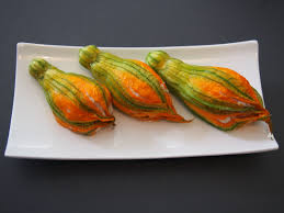 Fleurs De Courgettes Farcies Ricotta Mozzarella Jambon De Parme Fleur De Courgette Farcie Courgettes Farcies Fleurs De Courgettes