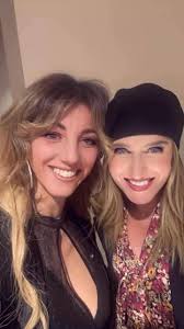 Emanuela Moncecchi ritrovarsi bellissimo tvb ❤️Auguri  #dicembre2024🎄✨🥂❤️😘