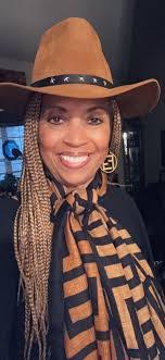 Cierra Anthony's Instagram, Twitter & Facebook