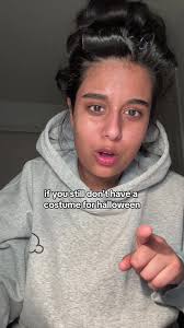 just a suggestion 🥰 #halloween #costumeideas #costume #relatable #viral  #urfavcontentcreator