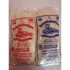 Makanan tradisional cina ini juga membawa maksud 'duit datang' kerana bentuknya seakan sejenis wang buatan emas atau perak pada zaman dahulu atau lebih disebut yuanbao. Thailand Halal Kuo Tiao 1pac1kg Pad Thai 1kg Shopee Malaysia