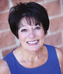 20 2 188 Guiided Booo k k & & DiDirer ctory 8 W Hwy D