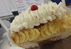 A Tiny Shop In Florida Love Boat Serves Scrumptious Homemade Ice Cream Homemade Ice Eating Ice Cream Homemade Ice Cream