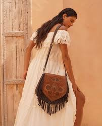 Bohemian Luxe: The Ultimate Fusion of Elegance and Free Spirit