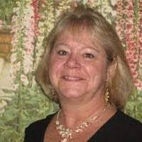 Diana Pegram's Instagram, Twitter & Facebook