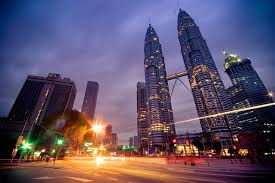 Per malamnya, tempat menginap ini hanya memasang tarif rp160 ribuan per orang. Hotel Murah Di Kuala Lumpur Home Facebook