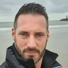 Robert Linneman (@RobertLinneman)