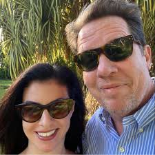 Robert Farrell (@robertfarrellnyc) • Facebook