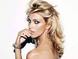 Pin On Anja Rubik
