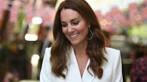 Kate i william krótko po 19 naszego czasu wyszli przed szpital st. Ksiezna Kate Jest W Czwartej Ciazy Najnowsze Zdjecia Nie Pozostawiaja Watpliwosci Wyglada Cudnie