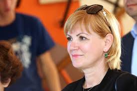 PROJEKT BIVŠE MINISTRICE BERNARDICE JURETIĆ: Zarobljeni u ovisnosti,  spašeni u Zajednici Susret!