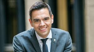 Karla Duval (@KarlaMDuval)