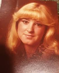 Marilyn Hendrix's Instagram, Twitter & Facebook