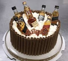 28 Wein Und Geburtstagstorte Geburtstagstorte Und Wein Wine Cake Birthday Cake Wine Cake