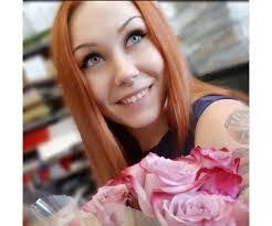 Julia Mcquinn's Instagram, Twitter & Facebook