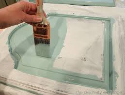 Tips For How To Paint With Oil Based Enamel On High Traffic Furniture Pieces The Creativity Exchang Painting Furniture Diy Painted Furniture Oil Paint On Wood