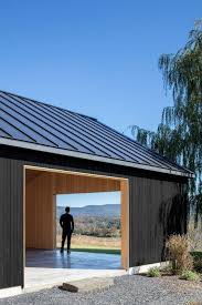 A Contemporary Barn North Of New York More With Less Contemporary Barn Black Barn Modern Barn House