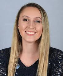 Alana Tucker's Instagram, Twitter & Facebook