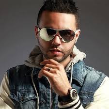 El código de vestimenta pa'l concert de Tony Dize es el uniforme de  intermedia?