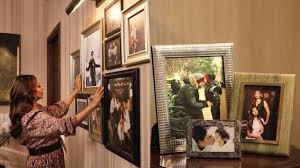 He married gauri khan on 25 october 1991. Inside Shah Rukh Gauri Khan S Delhi Home That S On Airbnb Here S How You Can Stay Celebrities News India Tv