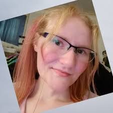 Cassandra Sewell's Instagram, Twitter & Facebook