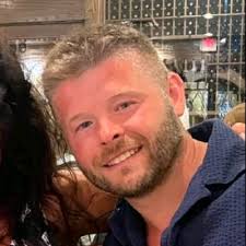 Movement is an important foundation along the Fat Loss journey. It's 1 of 4  pillars that can't be ignored. People that tend to be sedentary will put  weight