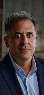 Daniel Barrick's Instagram, Twitter & Facebook