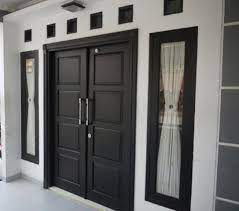 Model ini cocok digunakan buat kamu yang memiliki rumah minimalis ataupun klasik. 10 Model Warna Pintu Minimalis Motif Cemerlang