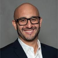 Arturo Quintero's Instagram, Twitter & Facebook