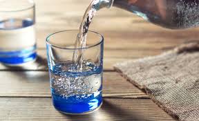 Beber mucha agua, ¿beneficioso o perjudicial? | Lékué Blog