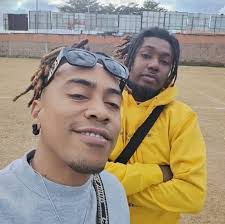 🔴"𝗠𝗶𝘀𝗮𝗼𝘁𝗿𝗮 𝗮𝗻'𝗶𝗿𝗲𝗼 𝘁𝗼𝗻𝗴𝗮 𝘃𝗶𝘁𝘀𝘆 𝘁𝗮𝗼  𝗮𝗺𝗶𝗻'𝗻𝘆 #𝗣𝗮𝗹𝗮𝗶𝘀. 𝗣𝗲𝗿𝘁𝗲 𝗳𝗮 𝗰𝗲 𝗻'𝗲𝘀𝘁 𝗽𝗮𝘀 𝗹𝗮  𝗳𝗶𝗻 𝗱𝘂 𝗺𝗼𝗻𝗱𝗲, 𝘁𝗼𝘂𝗷𝗼𝘂𝗿𝘀 𝗽𝗼𝘀𝗶𝘁𝗶𝗳𝘀,  #𝗠𝗮𝗱𝗮𝗴𝗵𝗼𝘀𝘁 𝗰𝗼𝗻𝘁𝗶𝗻𝘂𝗲," hoy i #Yoongs tao ...