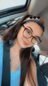 Hi my name is Shandle,I'm new to the group.Hello everyone 🤚🏽