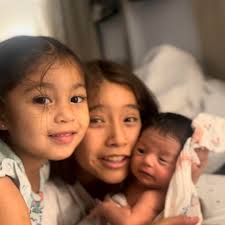 Pet Adoption Center Volunteers