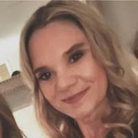 Tamara Stout's Instagram, Twitter & Facebook